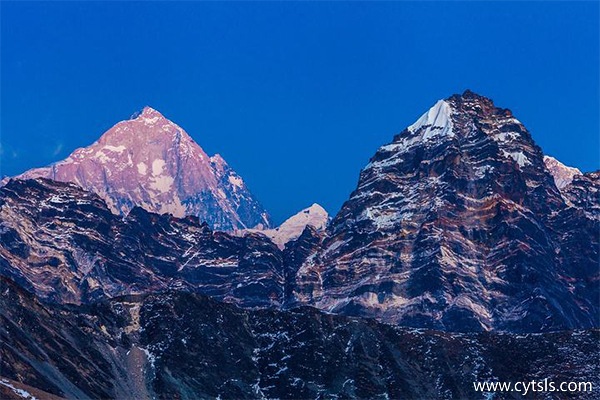 西藏有名的旅游景點