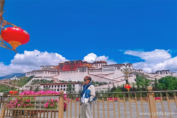 西藏旅游多少錢(qián)