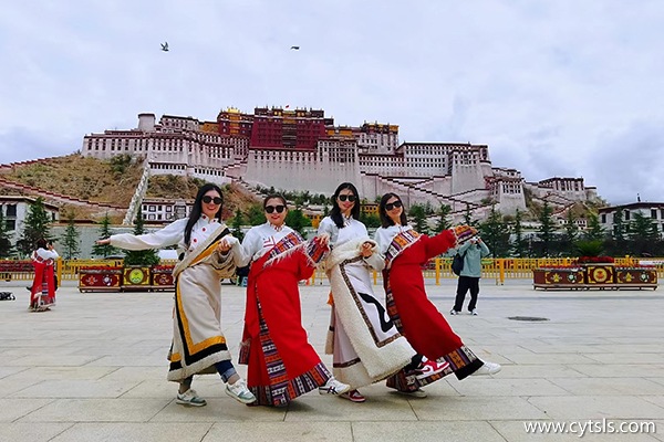 揚州到西藏報旅游團多少錢