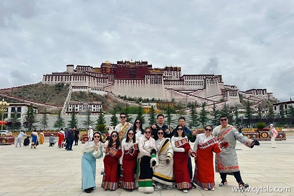 4人到西藏跟團旅游要注意哪些事項