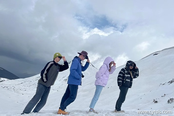 跟團拉薩旅游費用多少錢啊